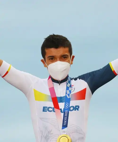 Ciclismo, il campione olimpico cambia squadra: svelato l’obiettivo