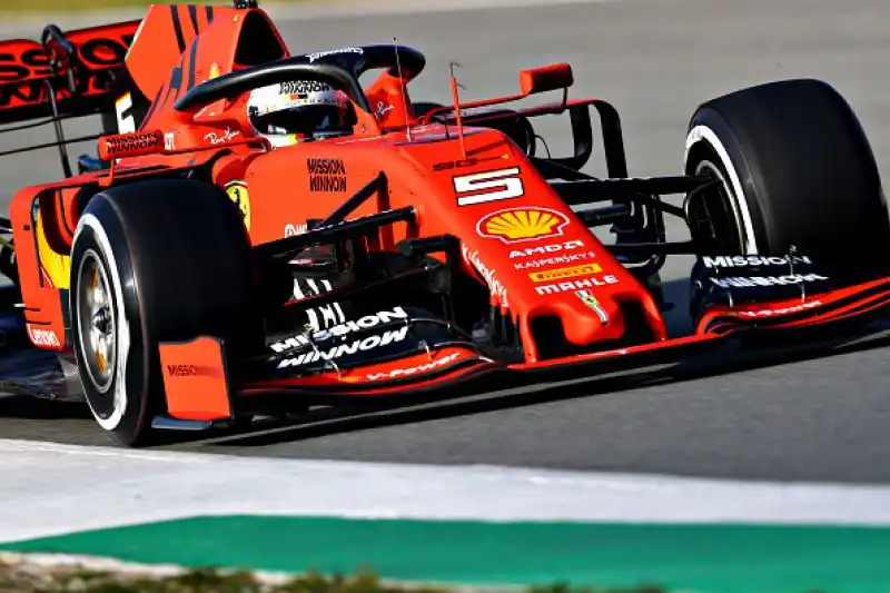 Tutte le scuderie in pista a Montmelo' a un mese dall'inizio del Mondiale.