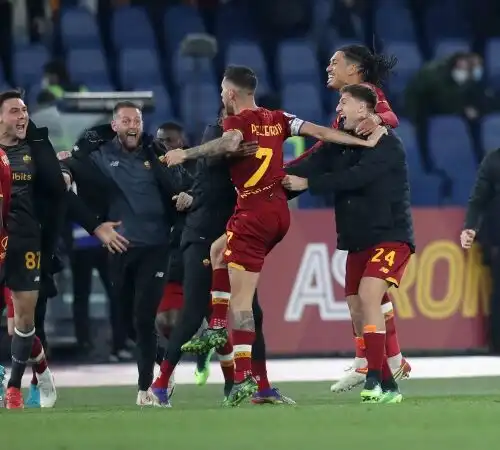 La Roma stravince il derby: 3-0 alla Lazio