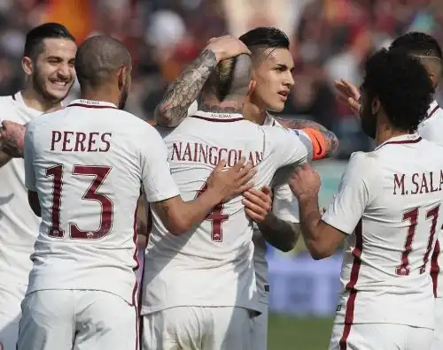 Crotone-Roma 0-2: capitan Nainggolan trascina i giallorossi