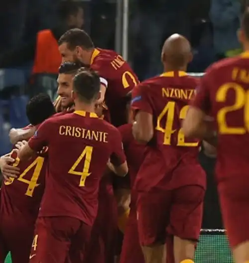 Uragano Dzeko, la Roma umilia il Plzen