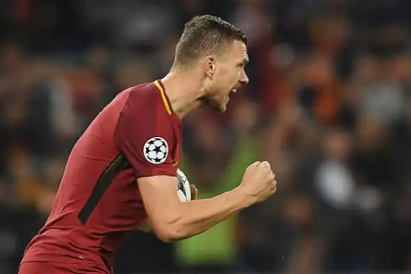 Clamorosa impresa dei giallorossi che all'Olimpico ribaltano la sconfitta per 4-1 subita all'andata.