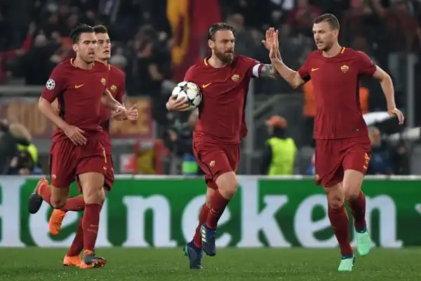 Clamorosa impresa dei giallorossi che all'Olimpico ribaltano la sconfitta per 4-1 subita all'andata.