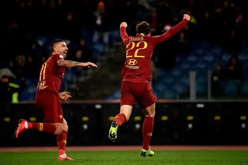 Vittoria da ex per Di Francesco sul Sassuolo: Schick e Zaniolo riaprono la corsa alla Champions League.