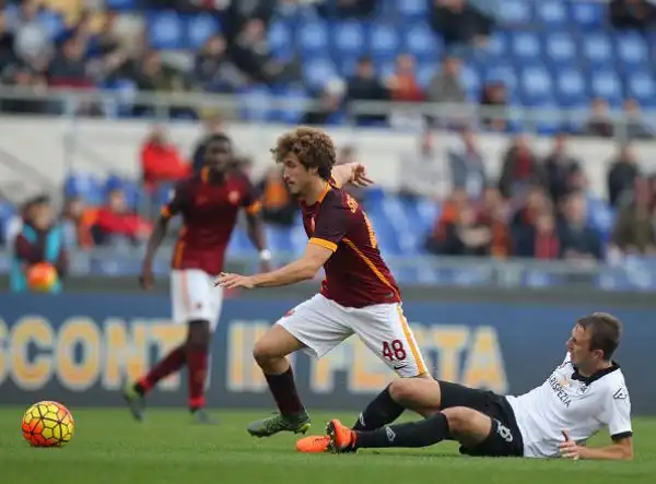 Giallorossi fuori dalla Coppa Italia, i liguri passano all'Olimpico.