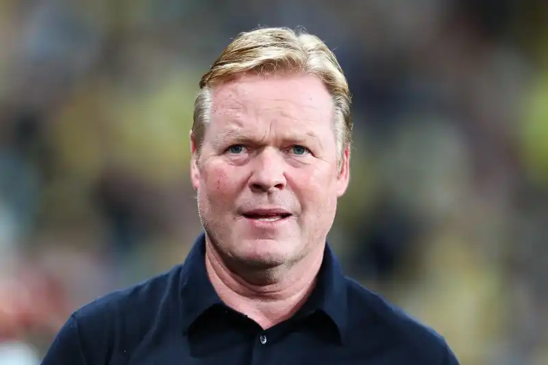 Ronald Koeman rischia grosso a fine gara: insulti e auto presa a pugni