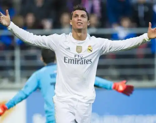 Ronaldo, conferenza stampa-show