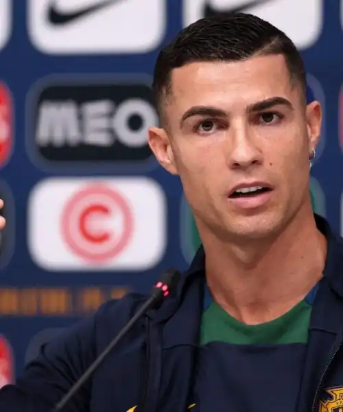 Cristiano Ronaldo alza la voce: “Smettetela di chiedere di me”