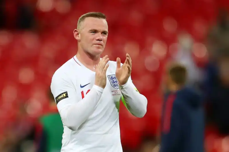 Rooney fa 120 e lascia l’Inghilterra