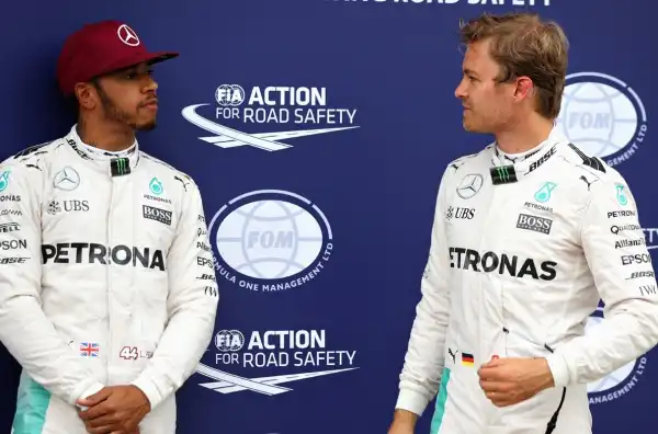 Rosberg scommette ancora su Hamilton