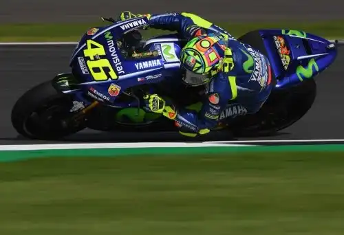 Libere 3, Valentino Rossi fa progressi