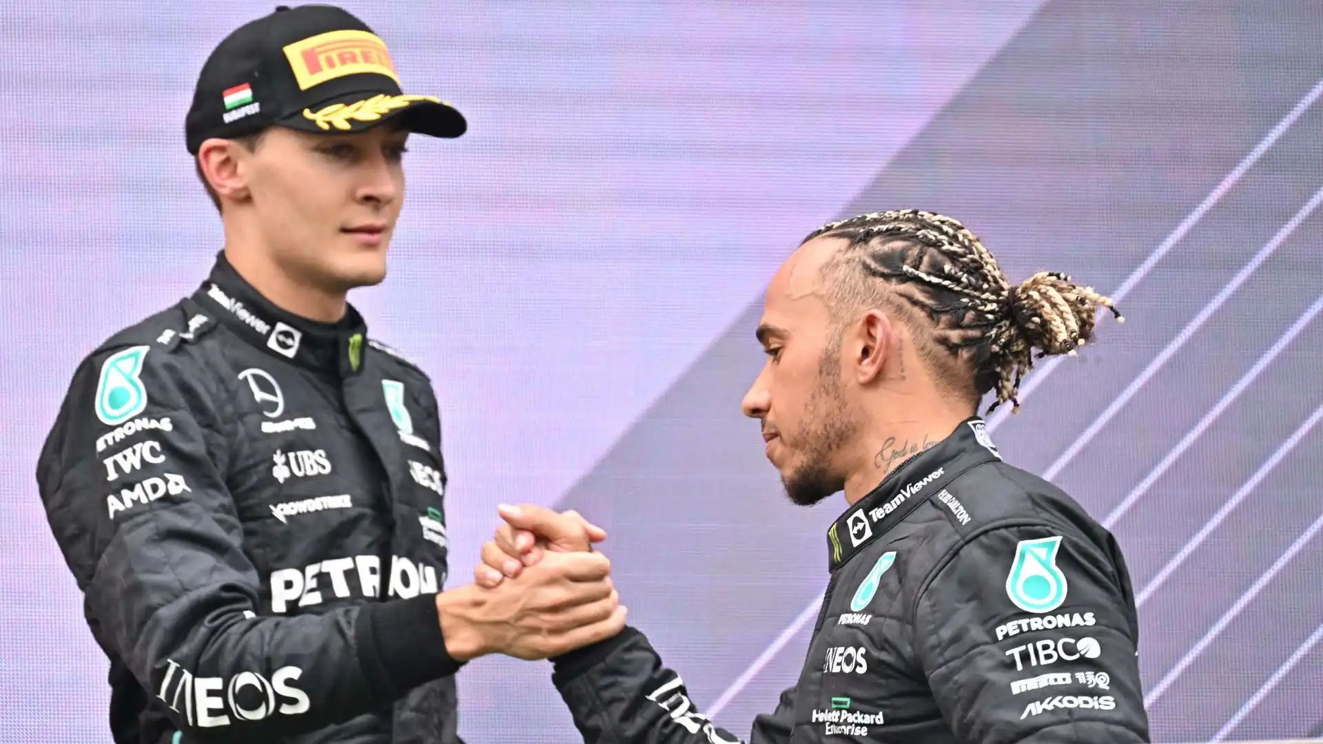 F1, Mercedes: un ex pilota paragona Russell a Rosberg e mette in guardia Lewis Hamilton