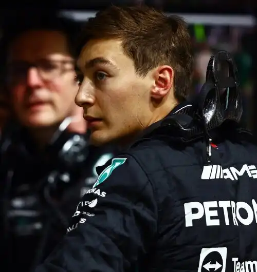 F1, George Russell spiega il flop di Lewis Hamilton