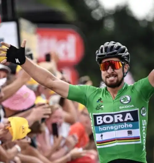 Tour, Sagan leone in Bretagna