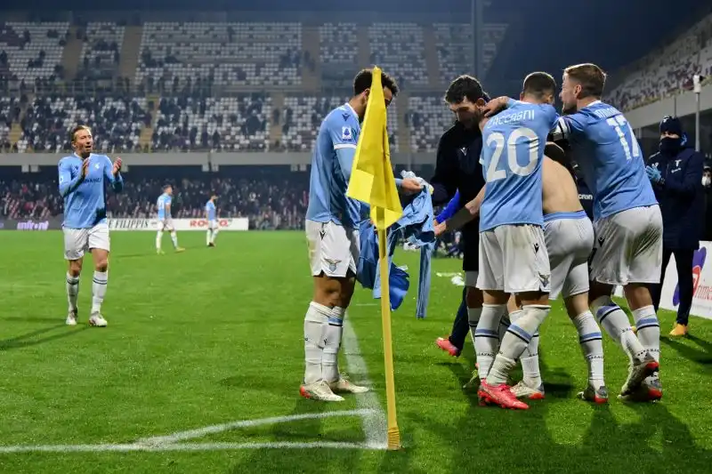Doppietta di Immobile e gol di Lazzari all'Arechi