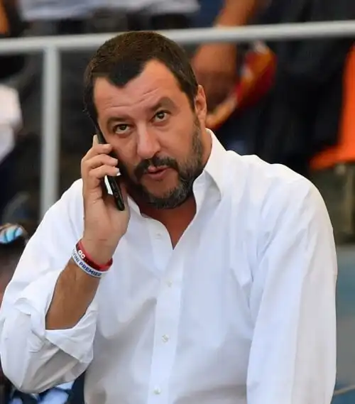 Salvini, dura replica a Leonardo