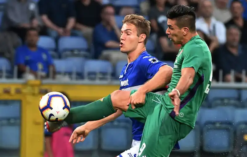 Termina 1-1 il recupero della prima giornata: Caprari replica a Simeone, fallito l'aggancio al secondo posto.