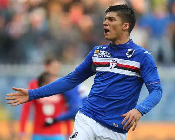 Un Napoli sempre più lanciato espugna Marassi con i gol di Higuain, Insigne, Hamsik e Mertens. DI Correa e del solito Eder i gol dei blucerchiati.