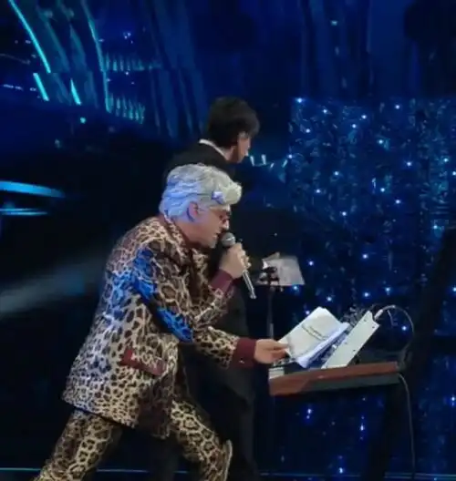 Sanremo: Morgan lo attacca, Bugo lascia il palco