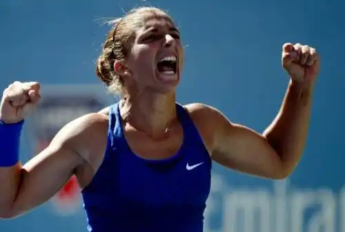 Errani: primo trionfo Premier a Dubai