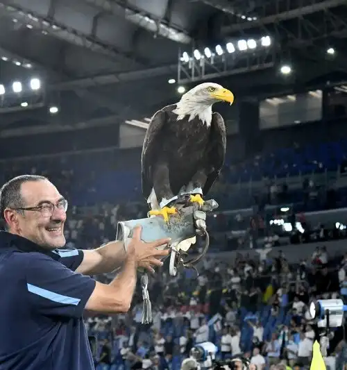 Lazio, Maurizio Sarri esulta con l’aquila e torna a parlare di Juventus