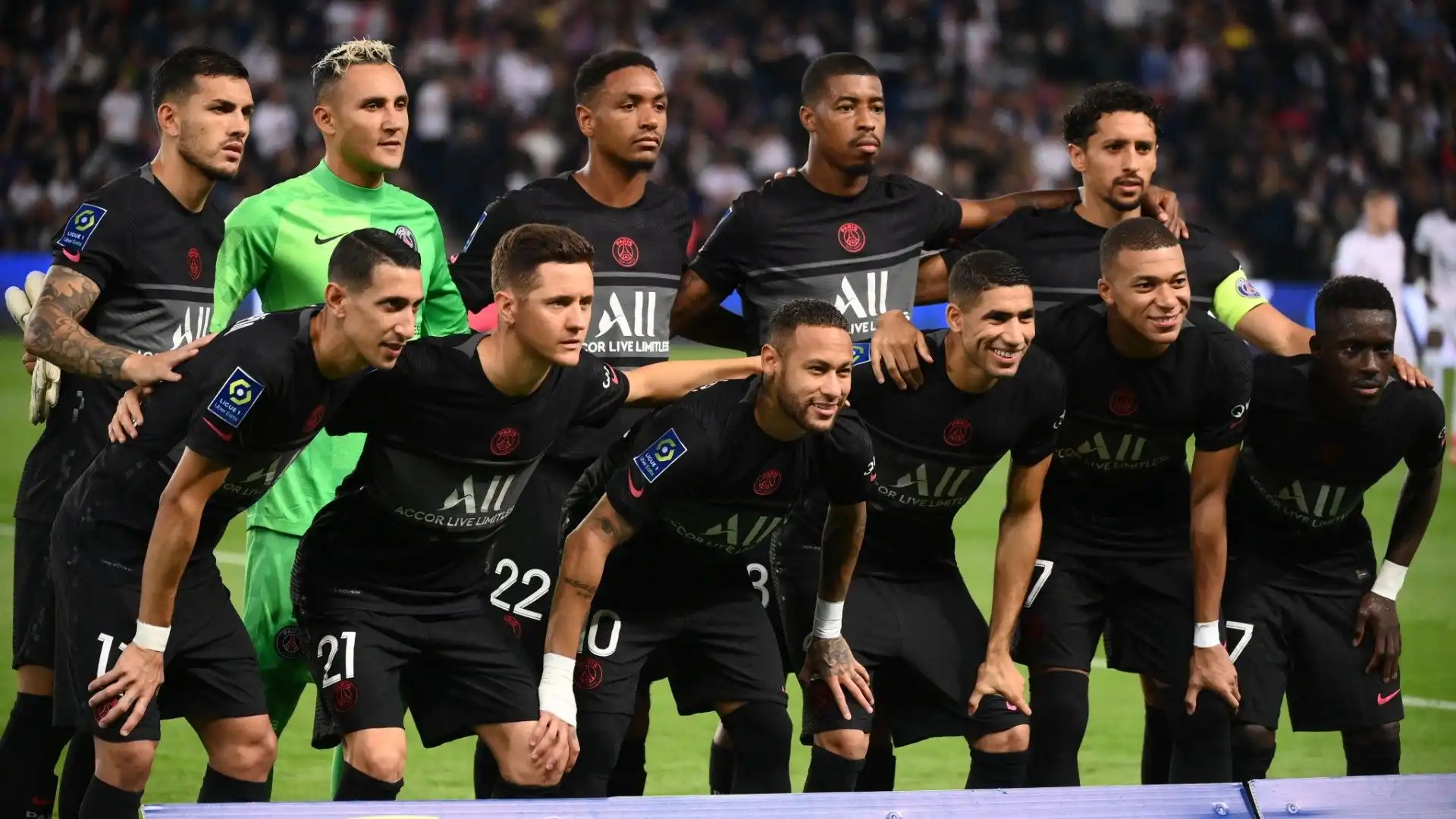 Se ne va dopo più di 100 partite: addio certo al PSG. Foto

