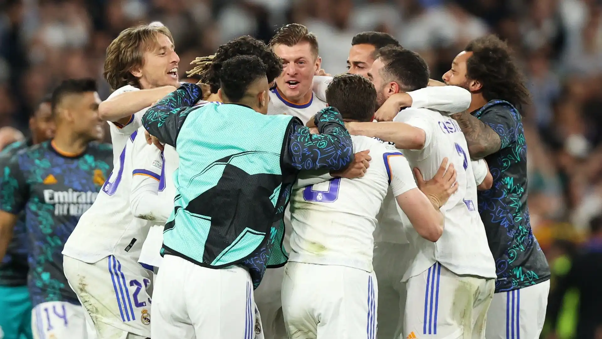 Se ne va una stella del Real Madrid: le immagini
