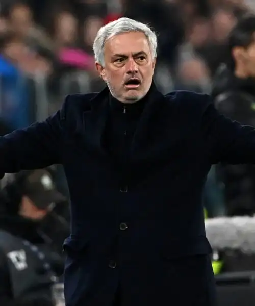 Serata no per Mourinho, juventini in festa: le foto