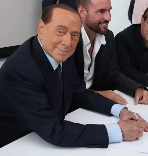 Silvio Berlusconi a “Il Giornale”: “È dura, ma ce la farò anche questa volta”
