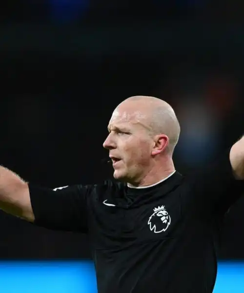 Simon Hooper: le foto dell’arbitro super muscoloso