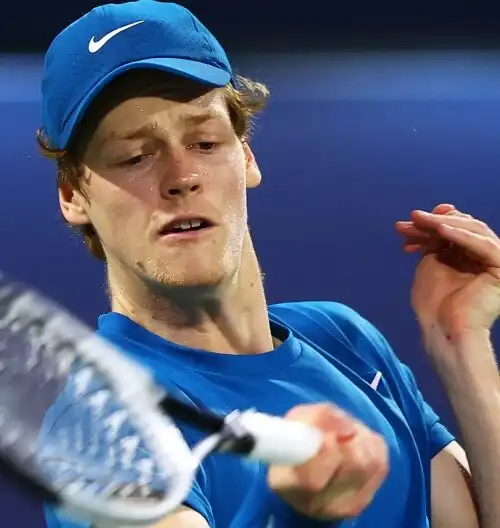 Jannik Sinner spiega il gap con Novak Djokovic