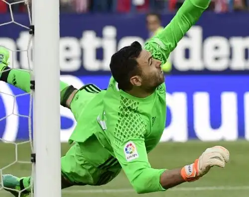 Torino, spunta l’idea Sirigu