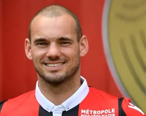 Sneijder se ne va in Qatar