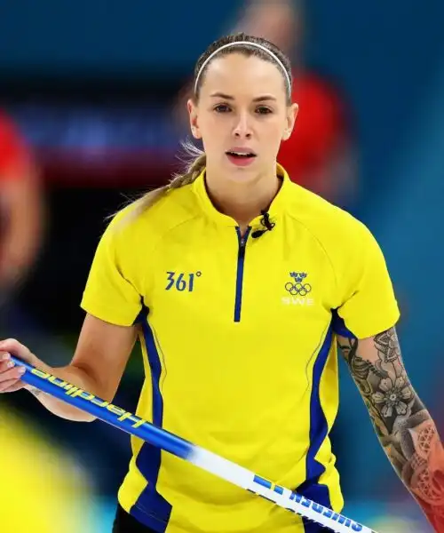Sofia Mabergs, le foto dell’atleta svedese super tatuata