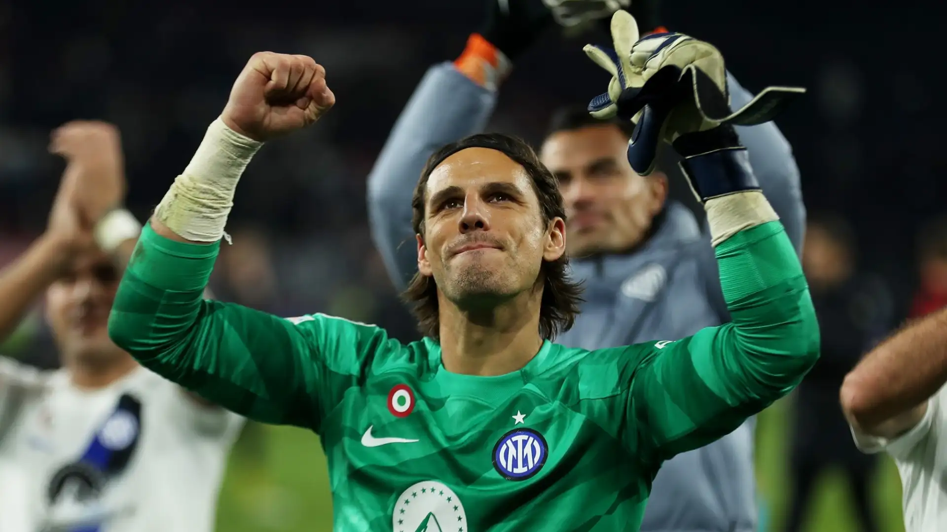 Yann Sommmer non sta facendo affatto rimpiangere Onana, ma l'età dello svizzero (35 anni a breve), spinge l'Inter a delineare le strategie per il futuro