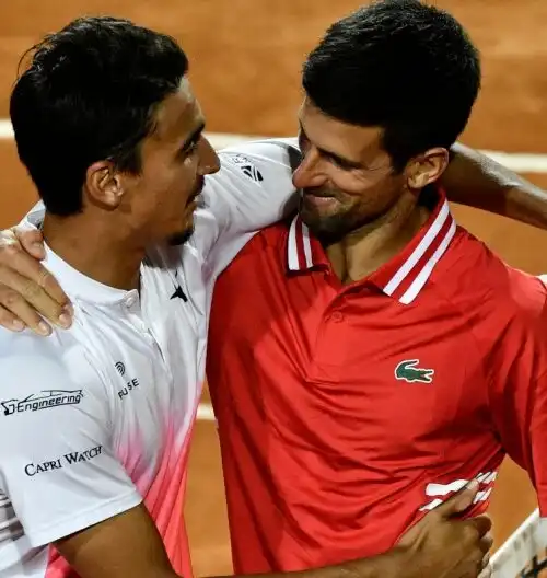 Internazionali: Sonego a un set dal sogno, Djokovic in finale
