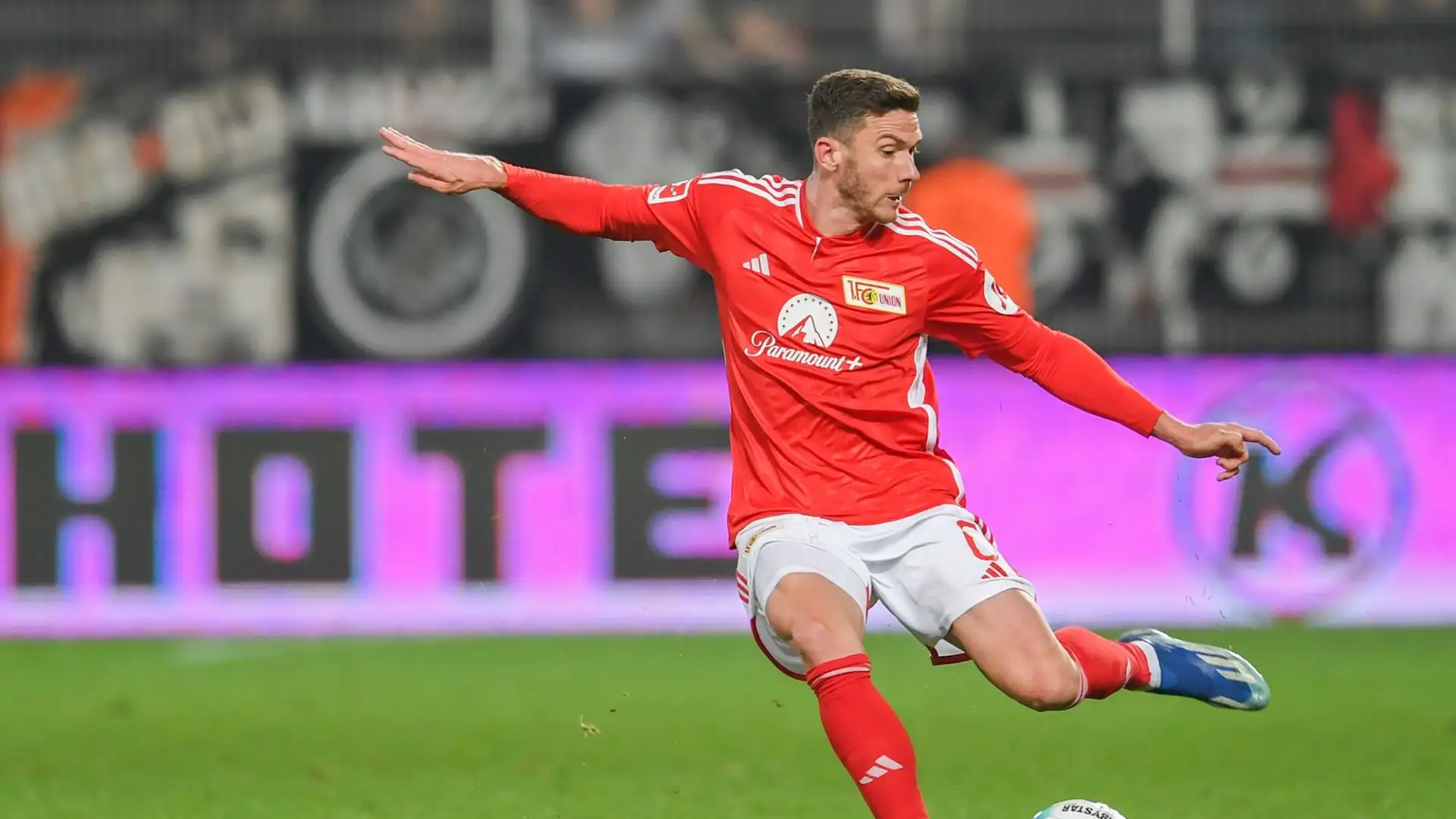 Gosens in questa stagione ha disputato 13 partite di Bundesliga, partendo da titolare in 11 occasioni