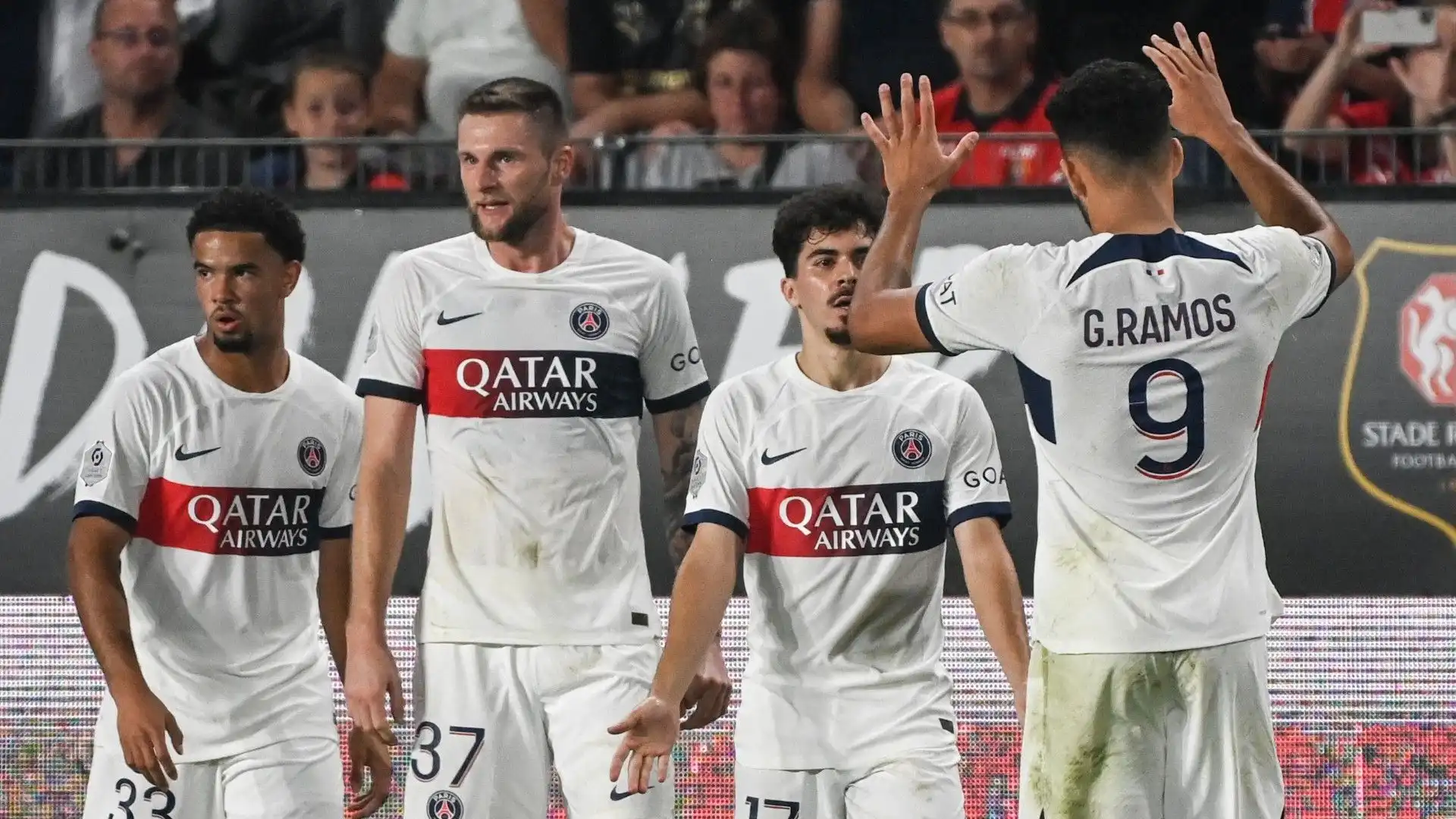 Sorpresa PSG: in estate possibile cessione di un top player. Le foto

