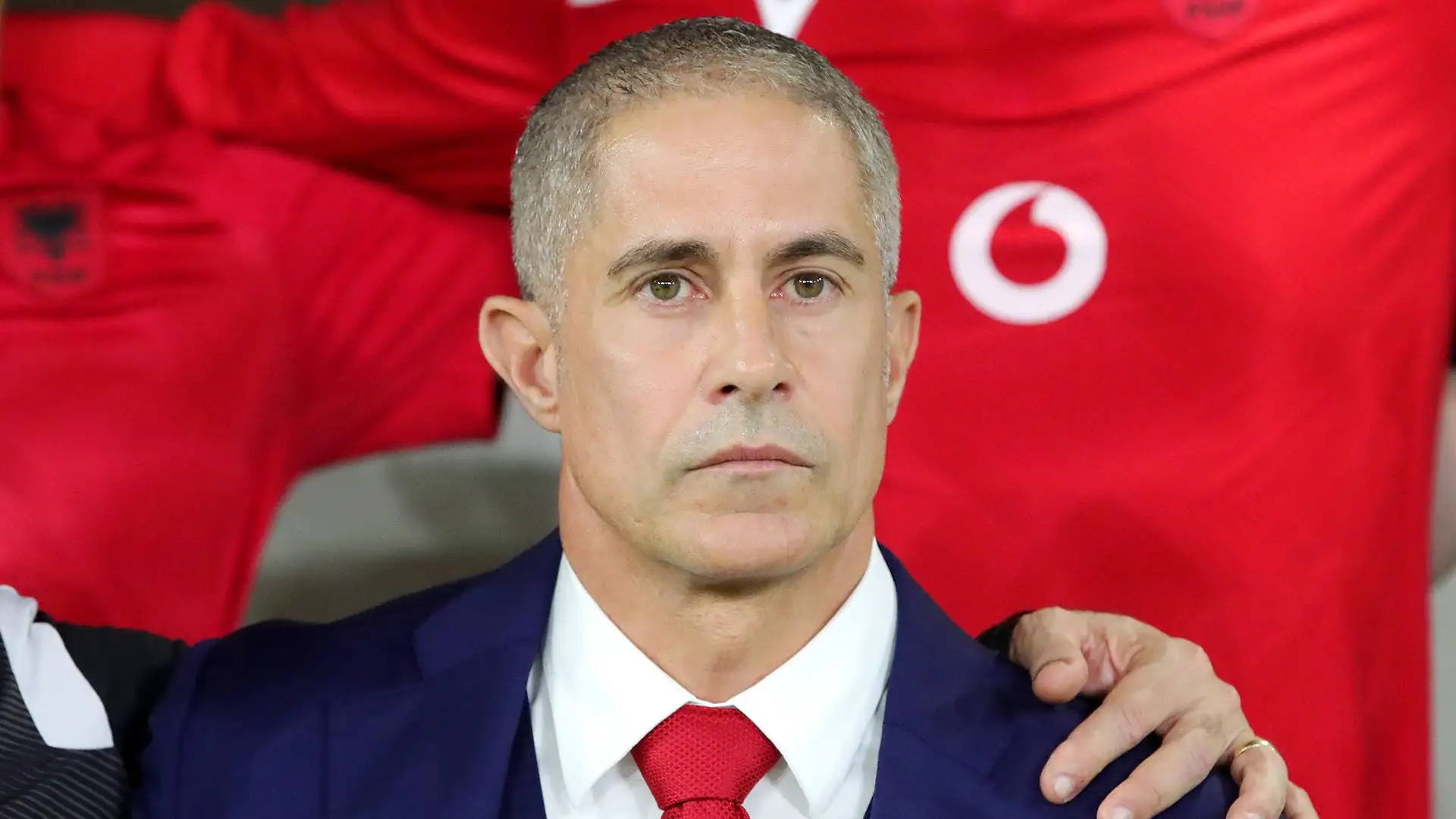 Sylvinho è diventato ct dell'Albania lo scorso gennaio. Sotto la sua guida la selezione è imbattuta da 8 gare