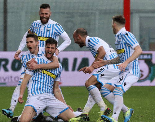 La Spal riapre la corsa salvezza: 3-2 a Crotone