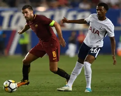 Juventus, pazza idea Strootman: la Roma trema