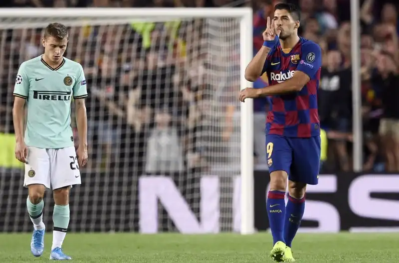 L’Inter dà spettacolo al Camp Nou, ma vince il Barcellona