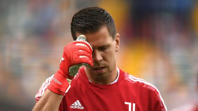 Juventus, altra grana per Max Allegri: si ferma Szczesny, i tempi di recupero