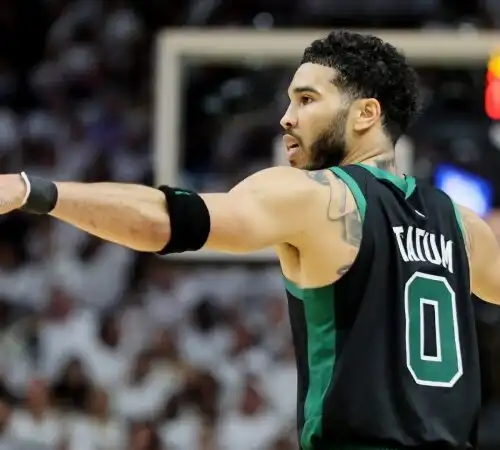 NBA, la classicissima Lakers-Celtics la decide Jayson Tatum