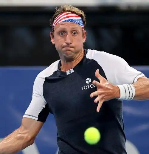 Tennis: Sandgren colpisce un giudice e viene cacciato