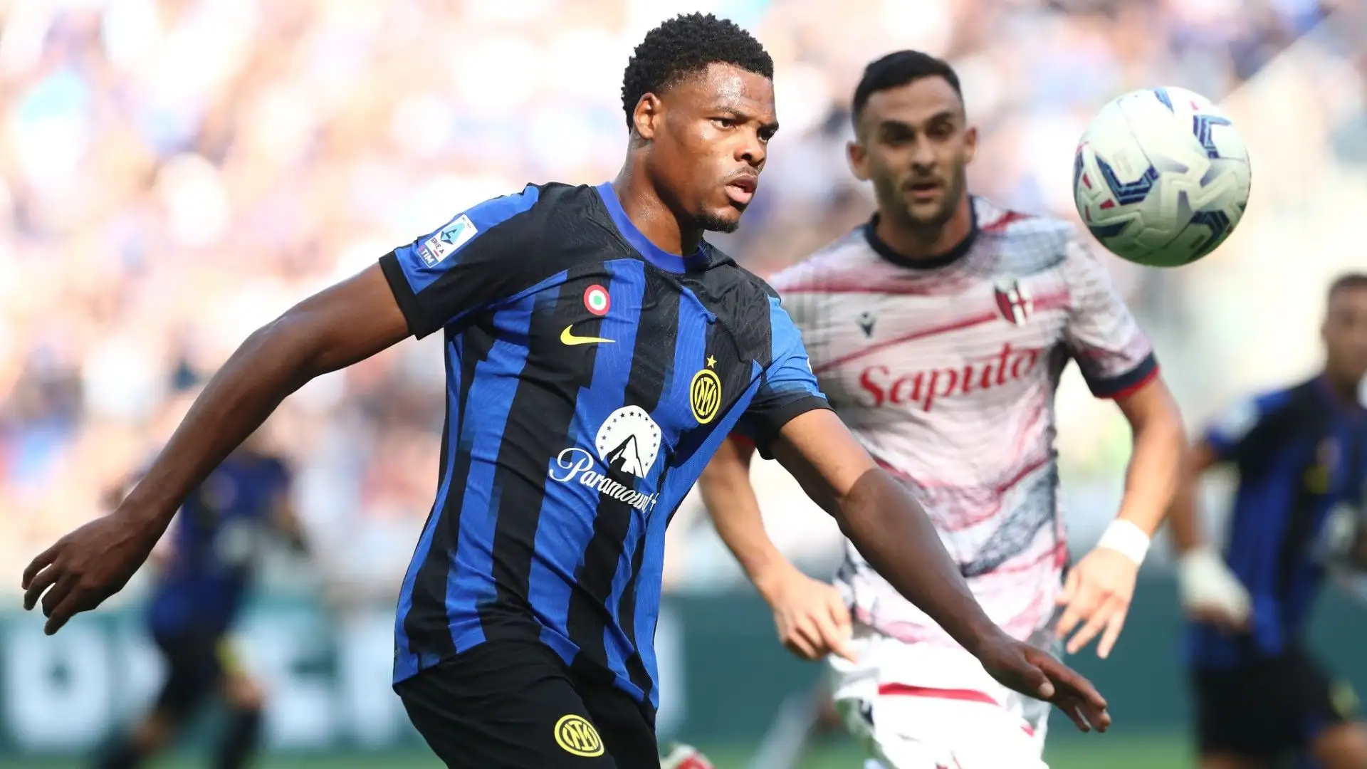 Il calciatore ha un accordo fino al 2025 che l'Inter vorrebbe prolungare
