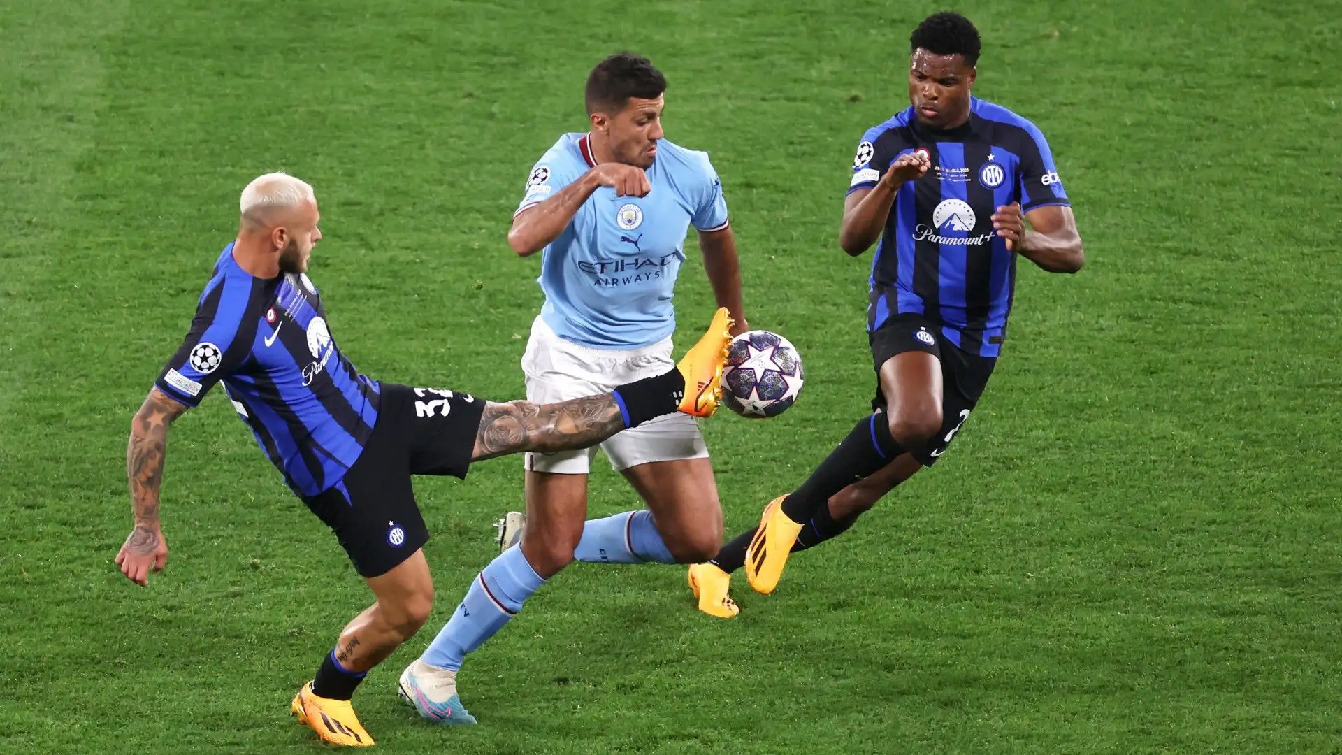 Dumfries ha doti fisiche perfette per un campionato come la Premier League
