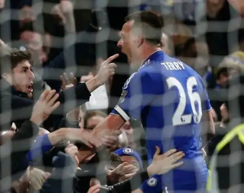 Chelsea incredibile: Terry di tacco fa 3-3 al 98