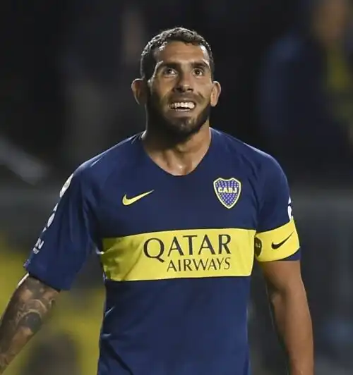 Carlos Tevez, addio al Boca Juniors e al calcio