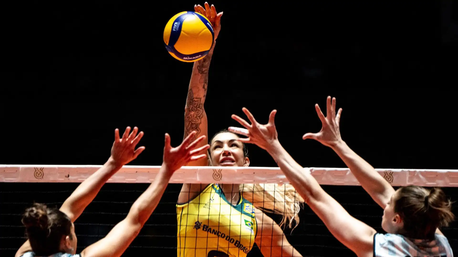 Thaísa Daher de Menezes è nata a Rio de Janeiro